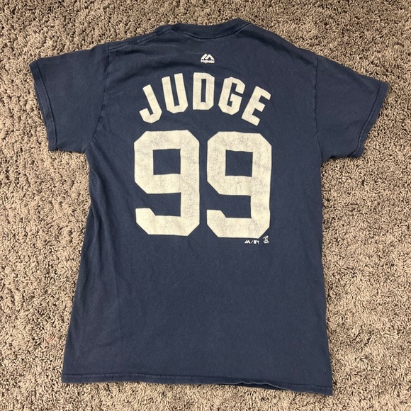 Aaron Judge Majestic New York Yankees #99 Baseball T-Shirt Youth Size Small - Picture 5 of 8